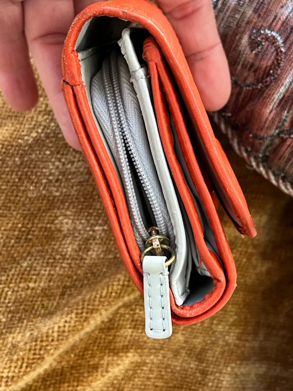 Coach Ashley Pleated Orange 🍊 Leather Compact Wallet with Gold Hardware, GUC - Picture 11 of 12